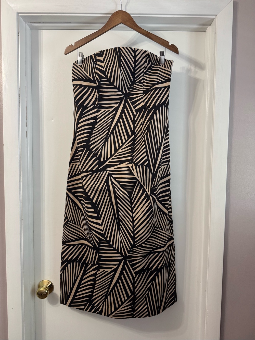 Black & Tan Strapless Printed Midi Dress